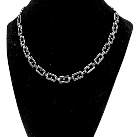 Givenchy Vintage 1980s G Link Chain Silver Tone Necklace Rare Womens Jewelry - Picture 2 of 5